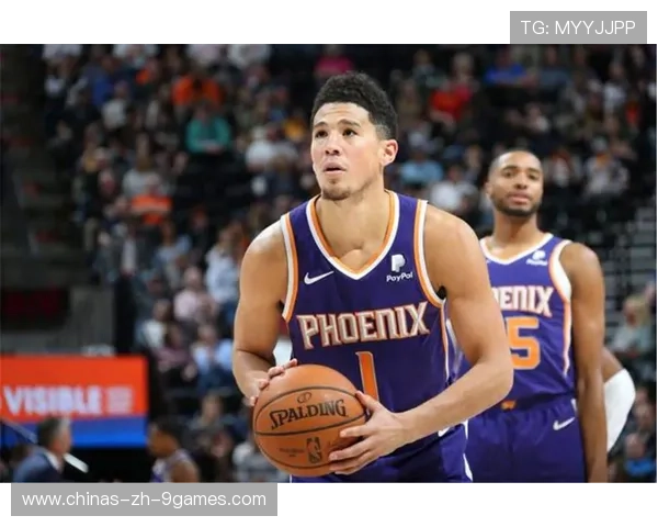 太阳教练战术换招频繁：探索篮球场上的“魔术师”